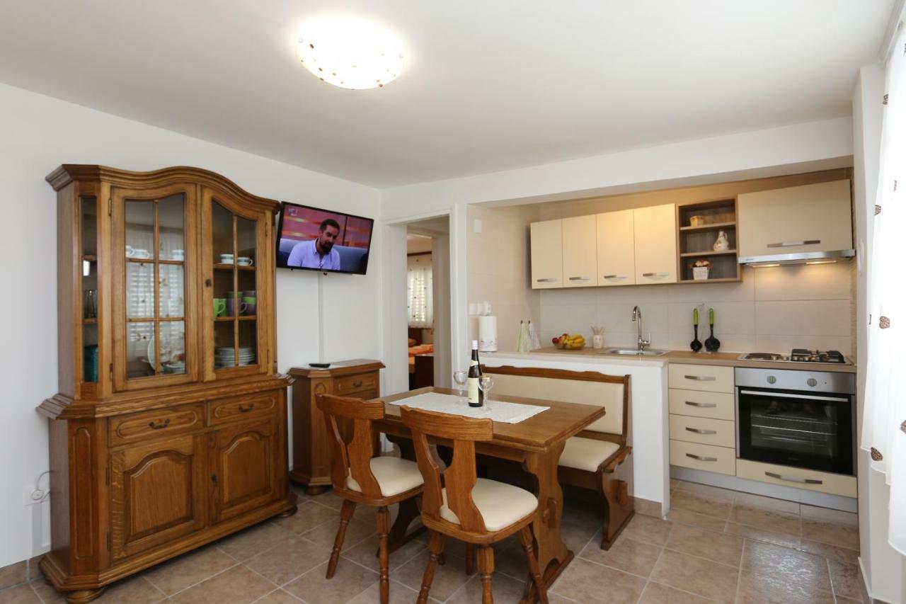 Apartment Damirk Polje  Экстерьер фото